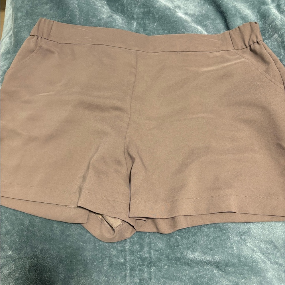 Nine West High Waist Shorts